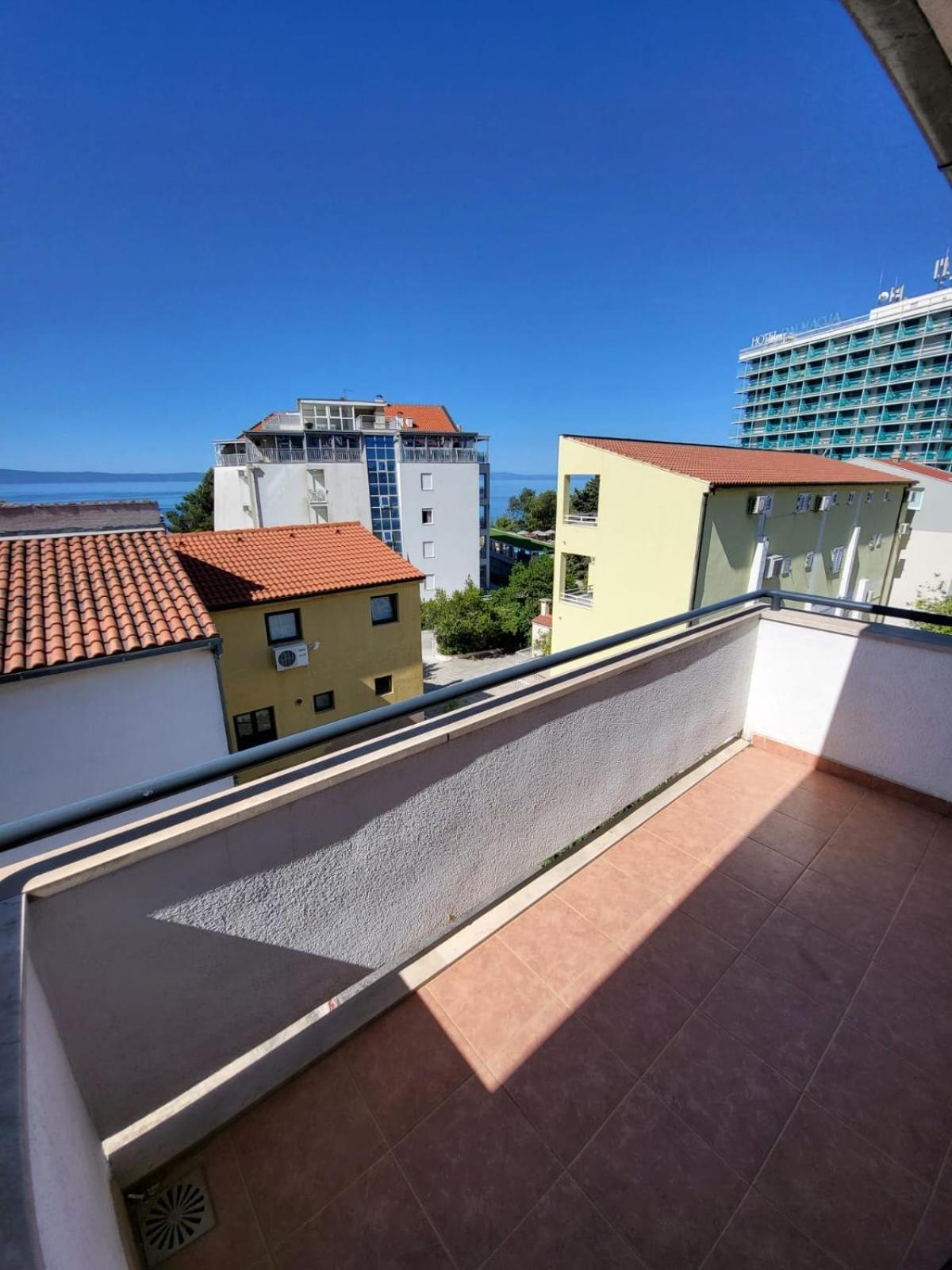 Apartma 4